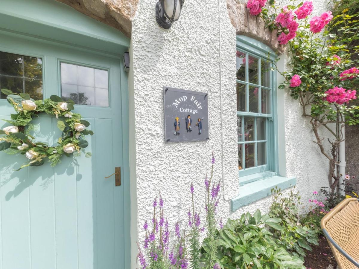 Villa Pass The Keys Mop Fair Sunny Garden Town Centre Ulverston Exterior foto