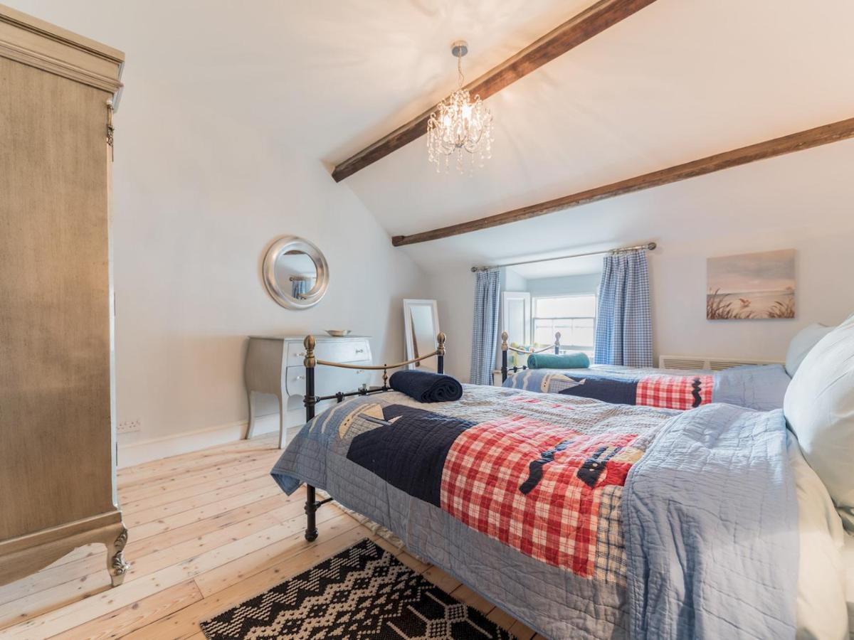 Villa Pass The Keys Mop Fair Sunny Garden Town Centre Ulverston Exterior foto